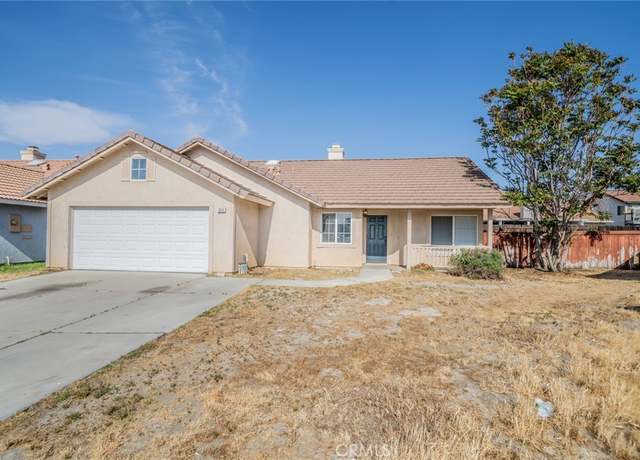 Property at 1014 Birch Ln, San Jacinto, CA 92582, 3 beds, 2 baths
