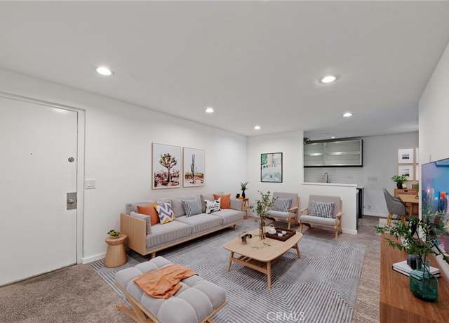 Property at 525 N Sycamore Ave #333, Los Angeles, CA 90036, 1 bed, 1 bath