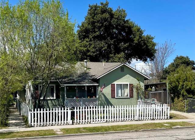 Property at 1627 Pine St, Paso Robles, CA 93446, 6 beds, 3 baths