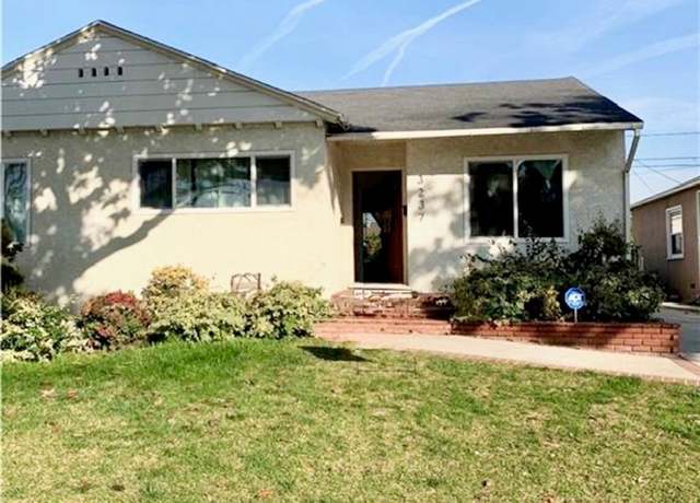 Property at 3237 Del Amo Blvd, Lakewood, CA 90712, 4 beds, 2 baths