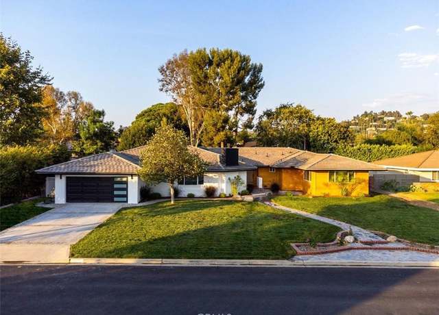 Property at 1271 Brittany Cross Rd, Santa Ana, CA 92705, 6 beds, 3 baths