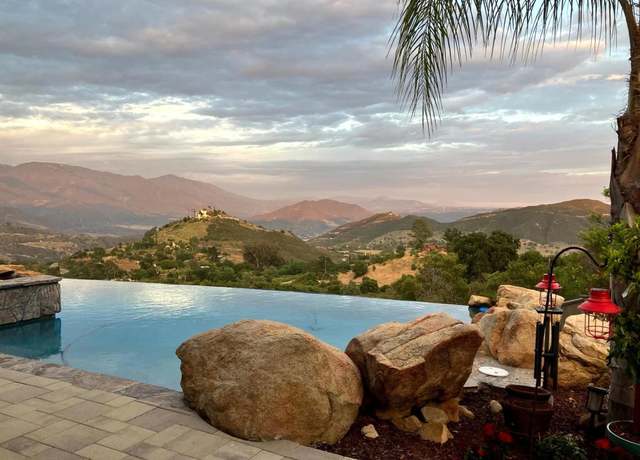 Property at 944 Rainbow Crest Rd, Fallbrook, CA 92028, 3 beds, 2 baths