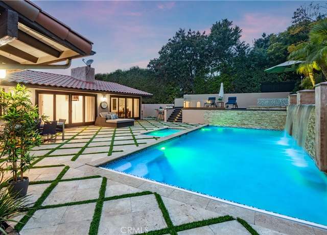 Property at 1229 Via Coronel, Palos Verdes Estates, CA 90274, 4 beds, 2.5 baths