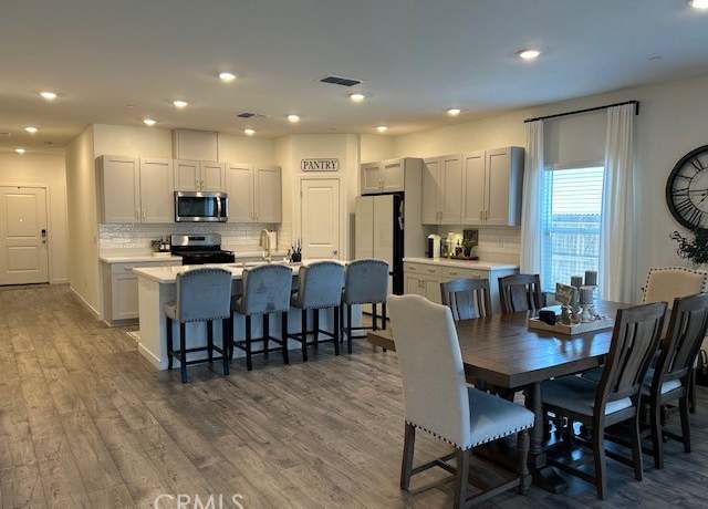 Property at 1658 Almondwood Dr, Orland, CA 95963, 4 beds, 2 baths