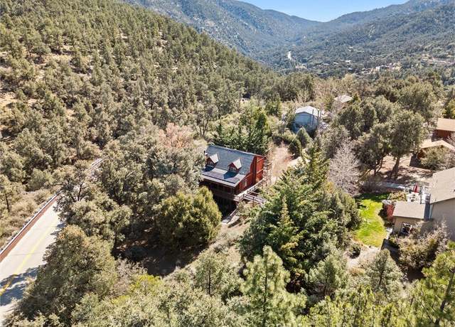Property at 14521 Voltaire Dr, Pine Mtn Club, CA 93222, 3 beds, 4 baths