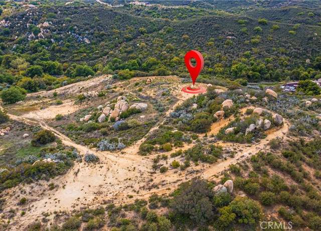 Property at 17 Calle Natalia, Murrieta, CA 92562