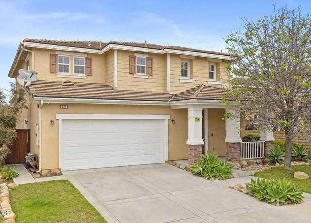 Property at 371 Huerta St, Oxnard, CA 93030, 4 beds, 2.5 baths