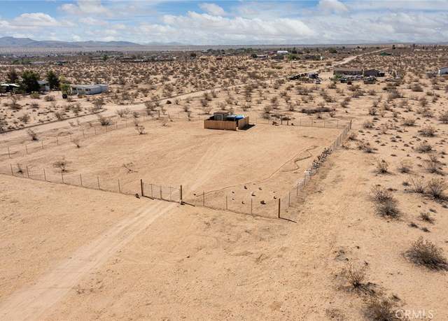 Property at 1234 Castillo Rd, Landers, CA 92285