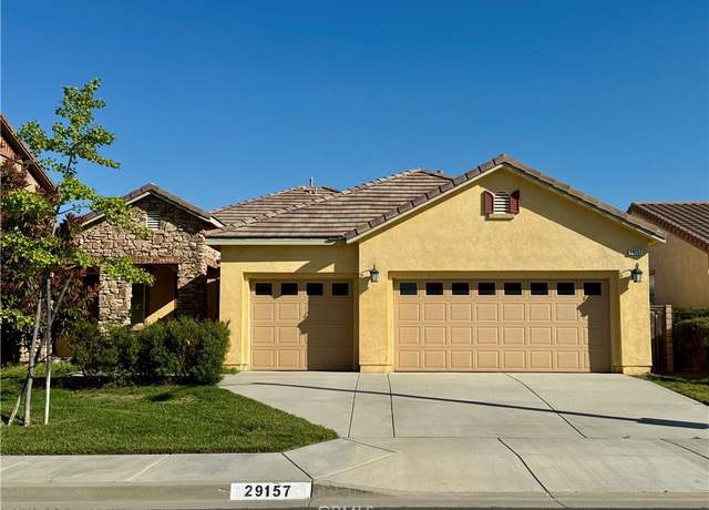 Property at 29157 Edgewood Dr, Lake Elsinore, CA 92530, 3 beds, 2 baths