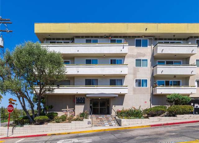 Property at 1600 Ardmore Ave #320, Hermosa Beach, CA 90254, 1 bed, 1 bath