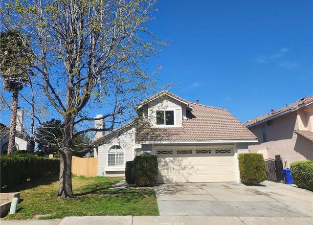 Property at 12058 Maple Leaf Ln, Fontana, CA 92337, 4 beds, 3 baths