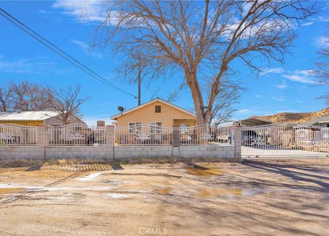 Property at 16447 S D St, Victorville, CA 92395, 9 beds, 4.5 baths