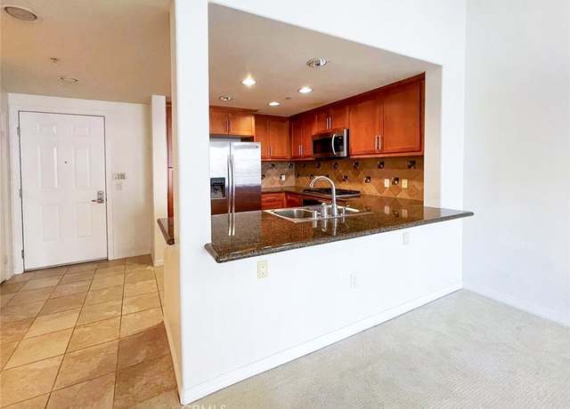 Property at 931 E Walnut St #607, Pasadena, CA 91106, 1 bed, 1 bath