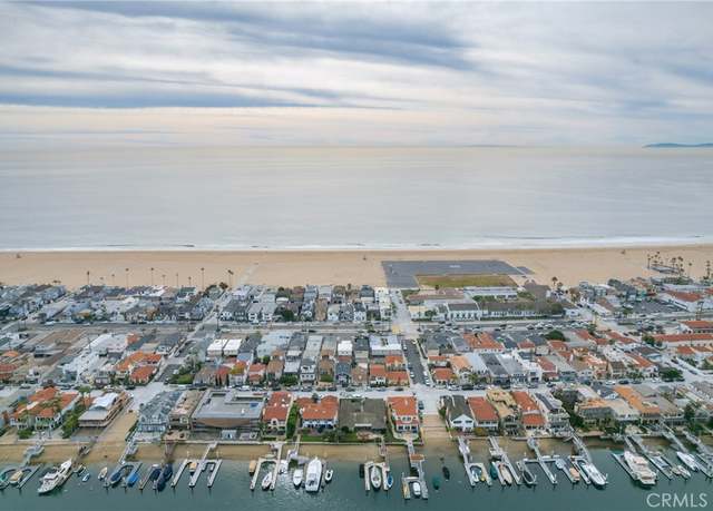 Property at 1232 W Oceanfront, Newport Beach, CA 92661, 2 beds, 2 baths