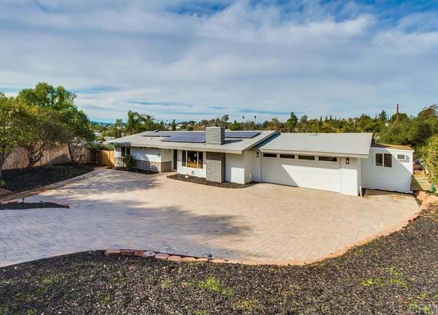 Property at 1728 E Mission Rd, Fallbrook, CA 92028, 3 beds, 2 baths