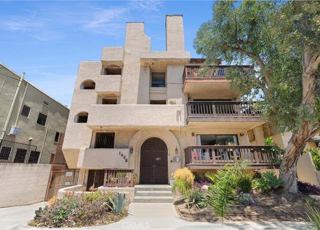 Property at 1425 E 2nd St #101, Long Beach, CA 90802, 2 beds, 2 baths