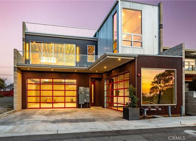 Property at 1130 Scott St, Morro Bay, CA 93442, 1 bed, 1.5 baths