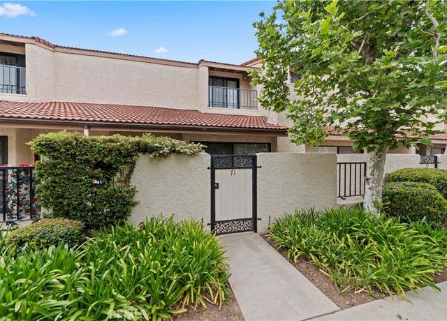 Property at 18130 Oxnard St #71, Tarzana, CA 91356, 3 beds, 3 baths