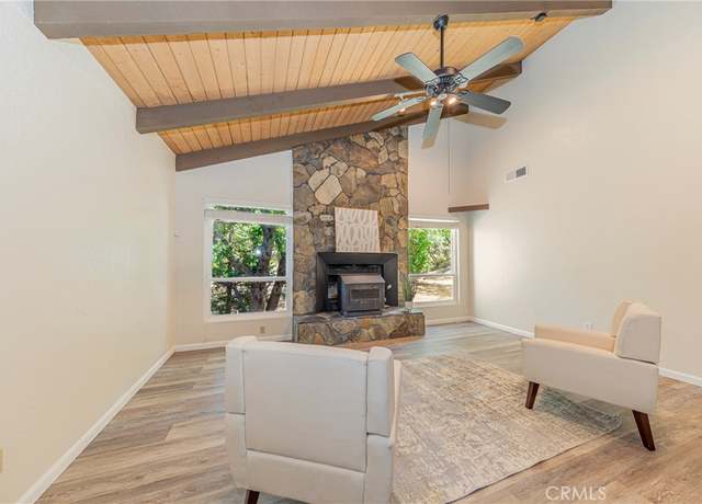 Property at 41243 Pamela Pl, Oakhurst, CA 93644, 3 beds, 2 baths