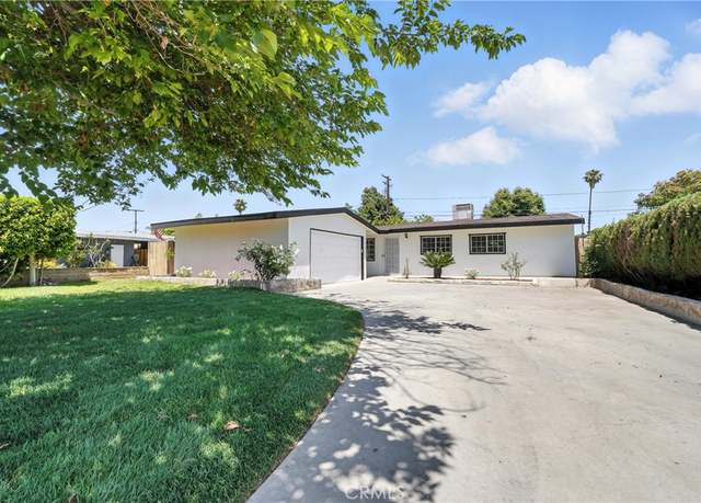 Property at 910 S Kenmore St, Anaheim, CA 92804, 3 beds, 1.5 baths