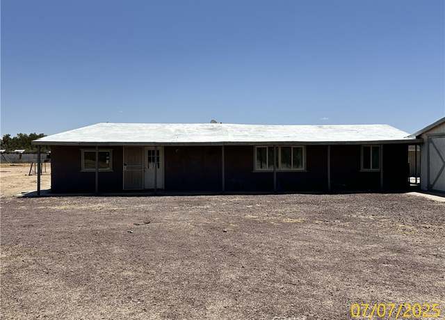 Property at 46123 Fairview Rd, Newberry Springs, CA 92365, 6 beds, 5 baths