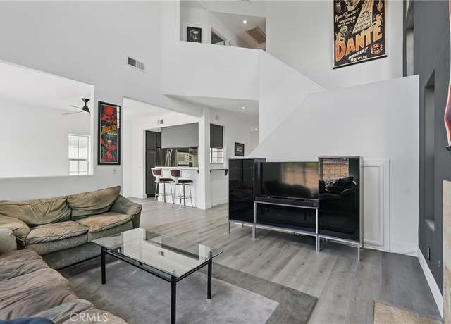 Property at 18320-1/2 Keswick St, Reseda, CA 91335, 3 beds, 3 baths