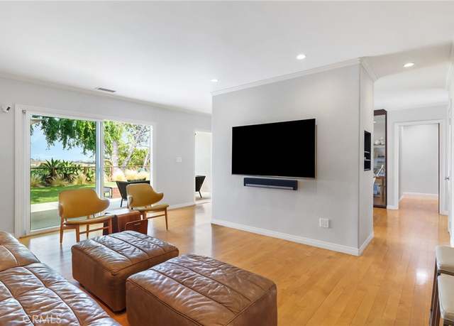 Property at 27642 Avenida Del Mesa, Rancho Palos Verdes, CA 90275, 3 beds, 2 baths