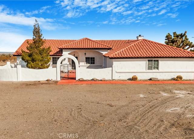 Property at 12130 Golden View Rd, Pinon Hills, CA 92372, 4 beds, 3 baths