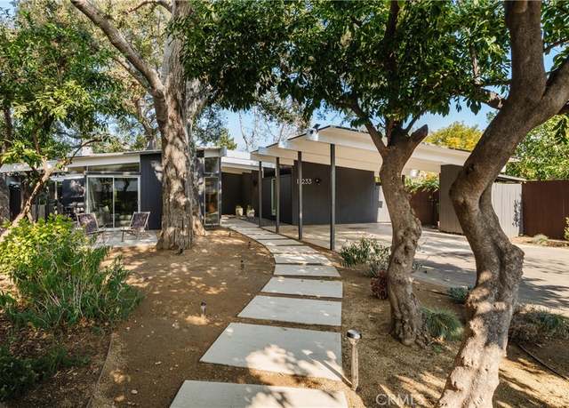 Property at 13233 Addison St, Sherman Oaks, CA 91423, 4 beds, 2 baths