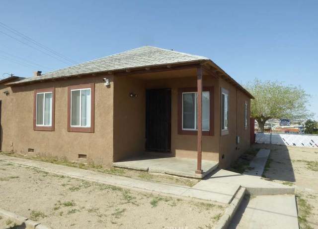 Property at 900 Nancy St, Barstow, CA 92311, 5 beds, 2 baths