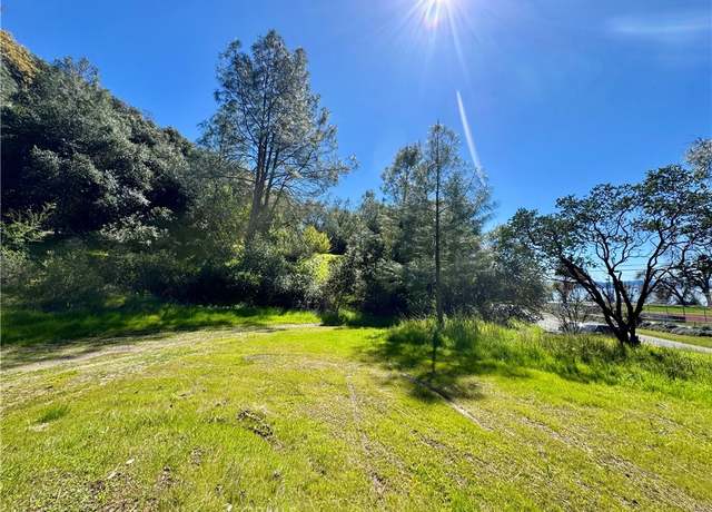 Property at 3382 Country Club Dr, Lucerne, CA 95458