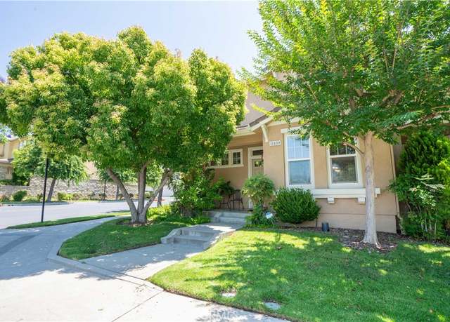 Property at 11480 Autumn Glen Ct, Porter Ranch, CA 91326, 3 beds, 3.5 baths