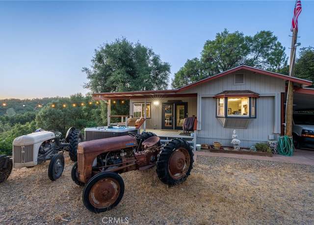 Property at 40640 Taylor Mountain Rd, Oakhurst, CA 93644, 4 beds, 2 baths