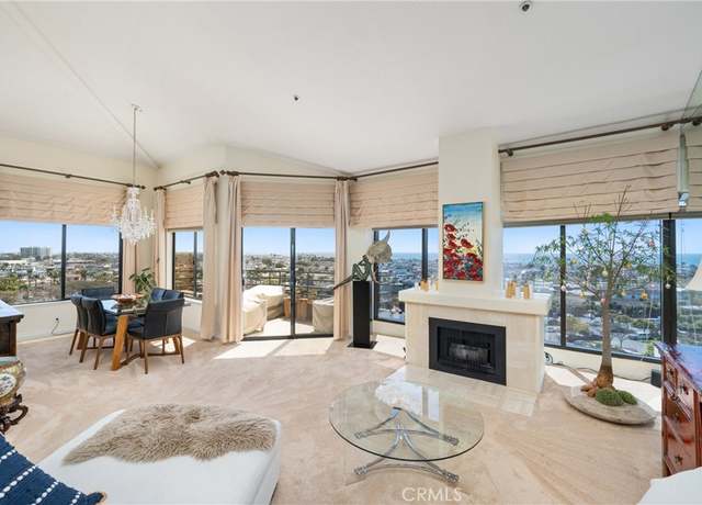 Property at 210 Lille Ln #313, Newport Beach, CA 92663, 3 beds, 3 baths
