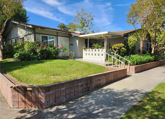 Property at 252 Calle Aragon Unit C, Laguna Woods, CA 92637, 2 beds, 1 bath