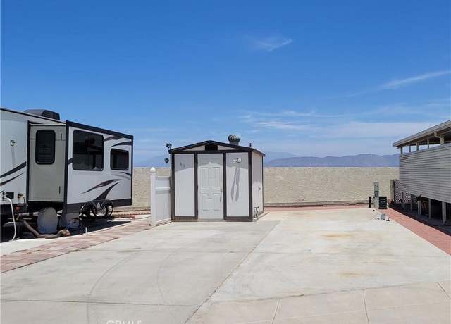 Property at 1295 S Cawston Ave, Hemet, CA 92545