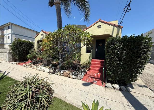 Property at 620 W 8th St, San Pedro, CA 90731, 2 beds, 2 baths