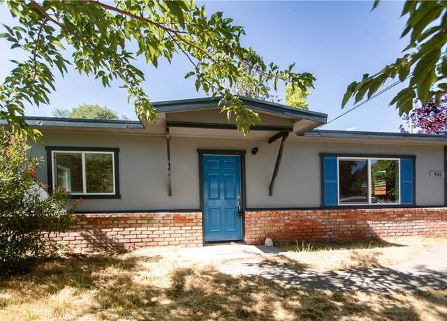 Property at 940 Sixth St, Lakeport, CA 95453, 2 beds, 1 bath