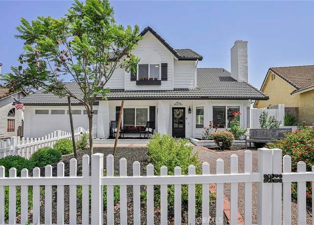 Property at 1324 Darwin Dr, Oceanside, CA 92056, 3 beds, 2 baths