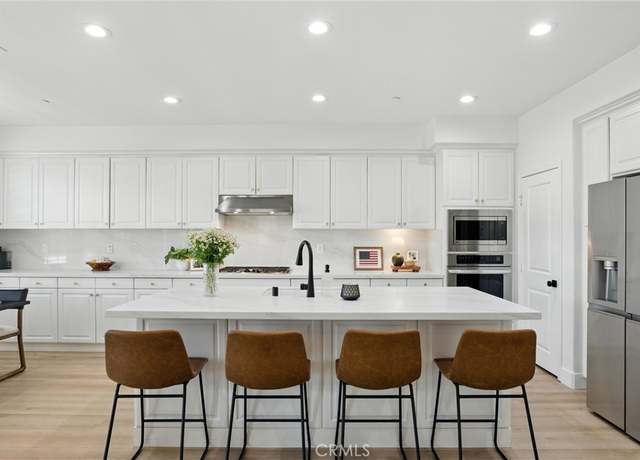 Property at 12 Rastro St, Rancho Mission Viejo, CA 92694, 4 beds, 3 baths