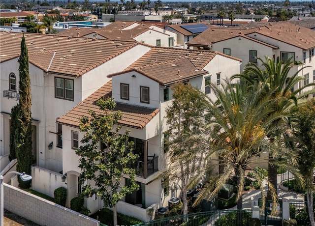 Property at 3000 E 19th St #101, Signal Hill, CA 90755, 2 beds, 2.5 baths