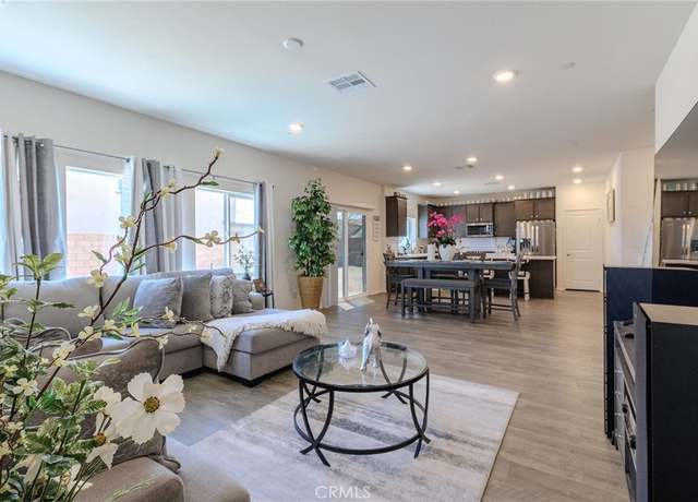 Property at 15451 San Francisco Ln, Victorville, CA 92394, 4 beds, 3.5 baths