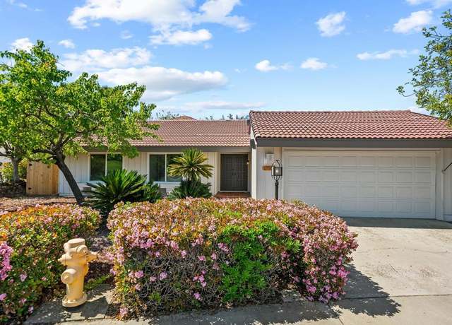 Property at 17502 Plaza Dolores, San Diego, CA 92128, 3 beds, 2 baths