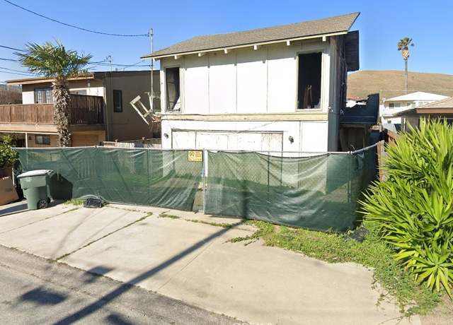 Property at 451 Trinidad St, Morro Bay, CA 93442