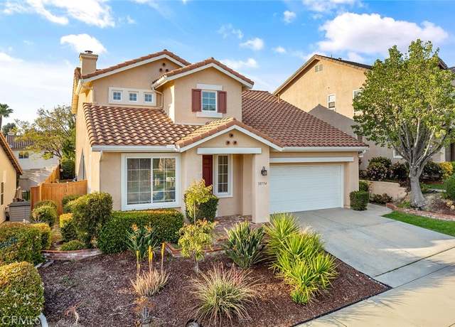 Property at 30754 Links Ct, Temecula, CA 92591, 3 beds, 2.5 baths