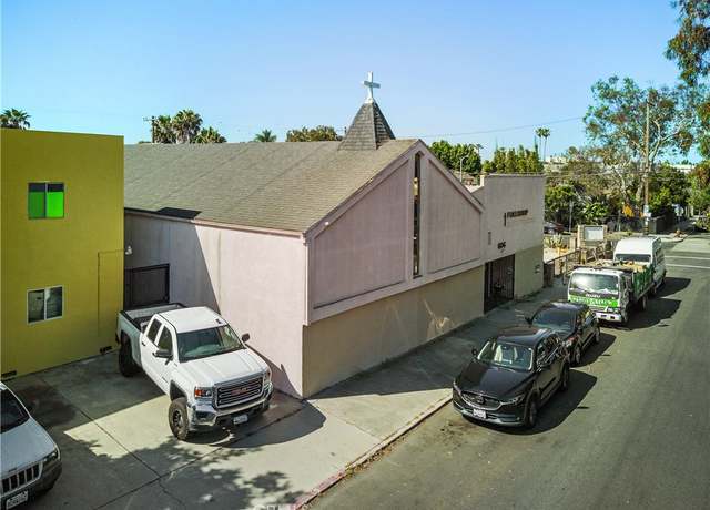 Property at 602 Broadway St, Venice, CA 90291, 1 bed, 1.5 baths