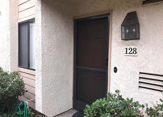 Property at 5720 Owensmouth Ave #128, Woodland Hills, CA 91367, 2 beds, 2 baths