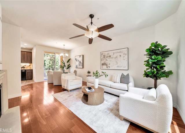 Property at 24 Marcilla, Ladera Ranch, CA 92694, 2 beds, 2.5 baths