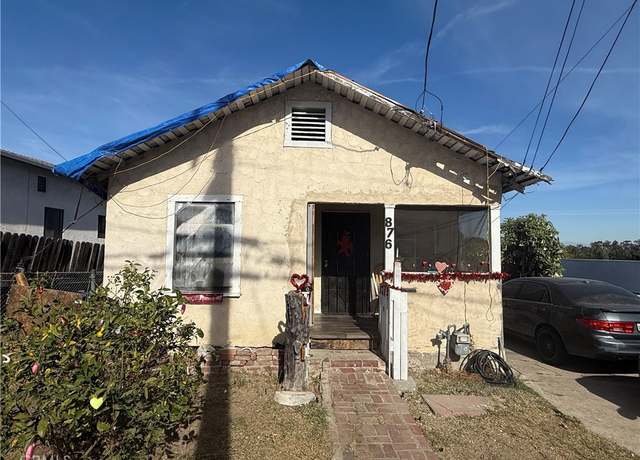 Property at 876 W Oliver St, San Pedro, CA 90731, 3 beds, 1 bath