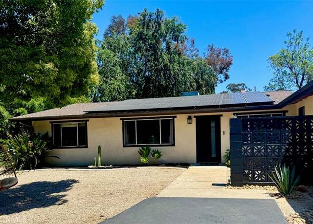 Property at 856 W Sunset Dr, Redlands, CA 92373, 4 beds, 2 baths